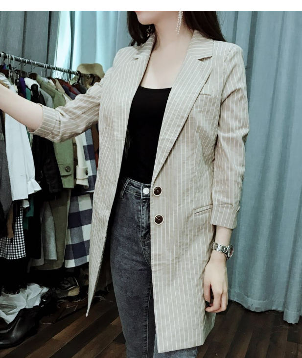 早秋新款气质条纹2粒扣休闲小西装外套