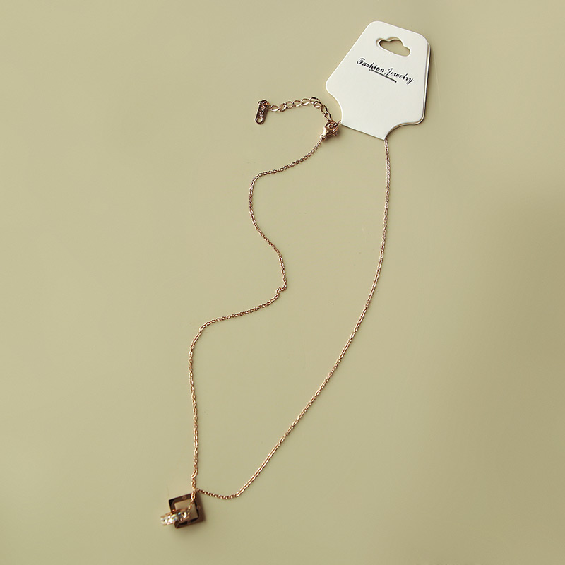 2018WQL秋季新款时尚简约项链 QLD2F186-83100