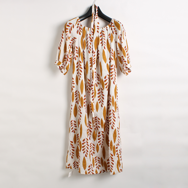 2018YT新款树叶图案腰带连衣裙 YT1F0141-1401