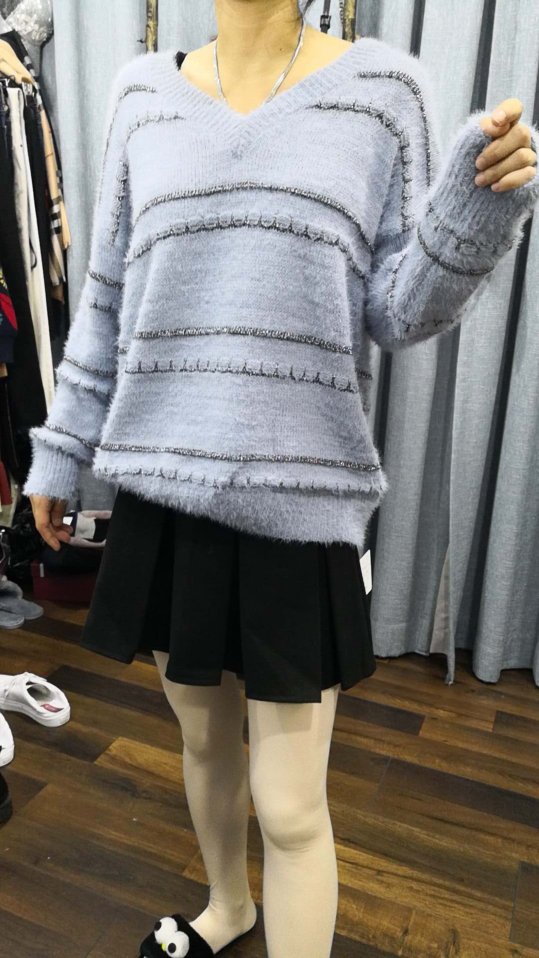 1F0322-SYC630 新款时尚亮色貂绒毛衣