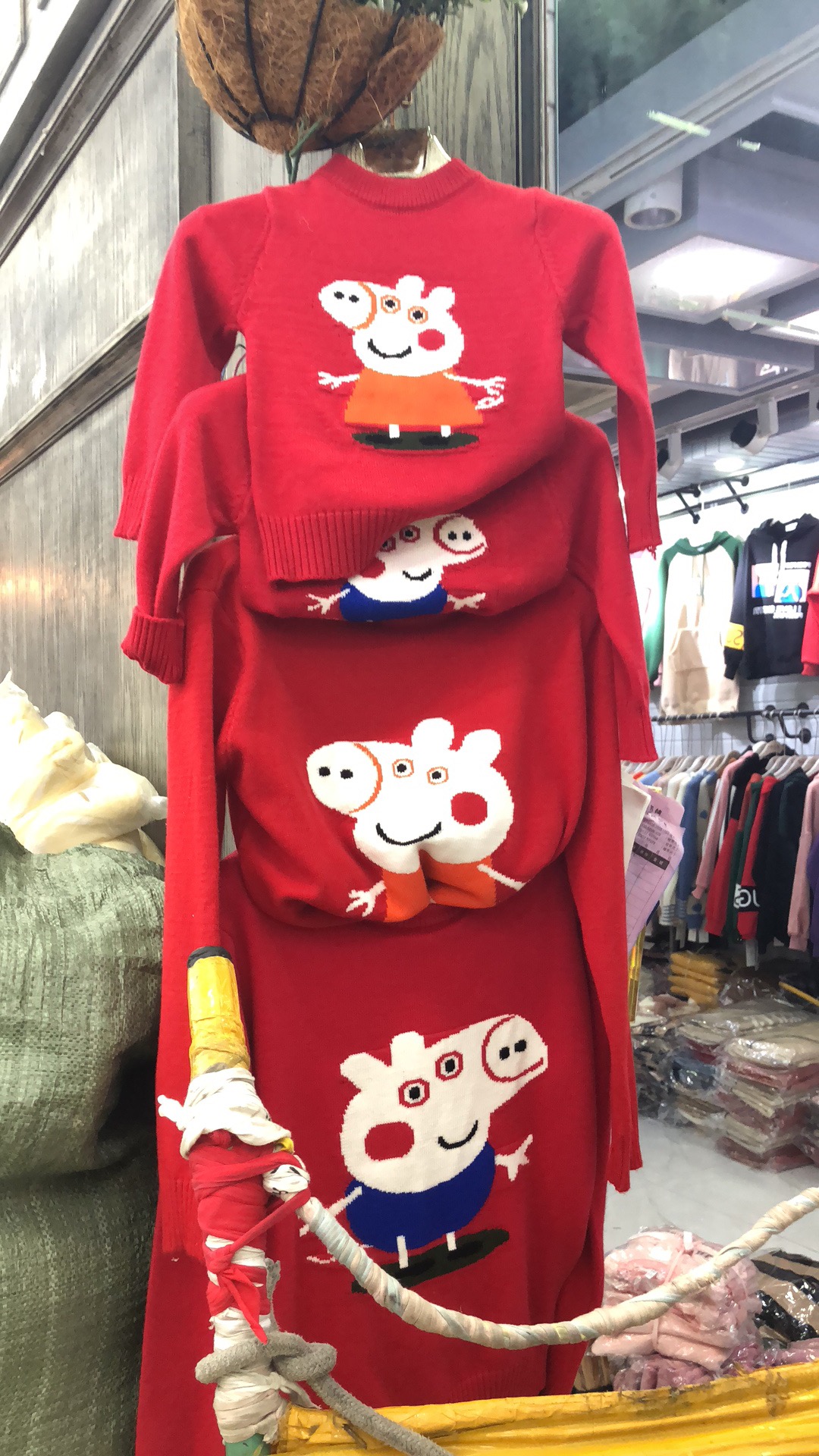 2018小猪佩奇毛衣亲子装