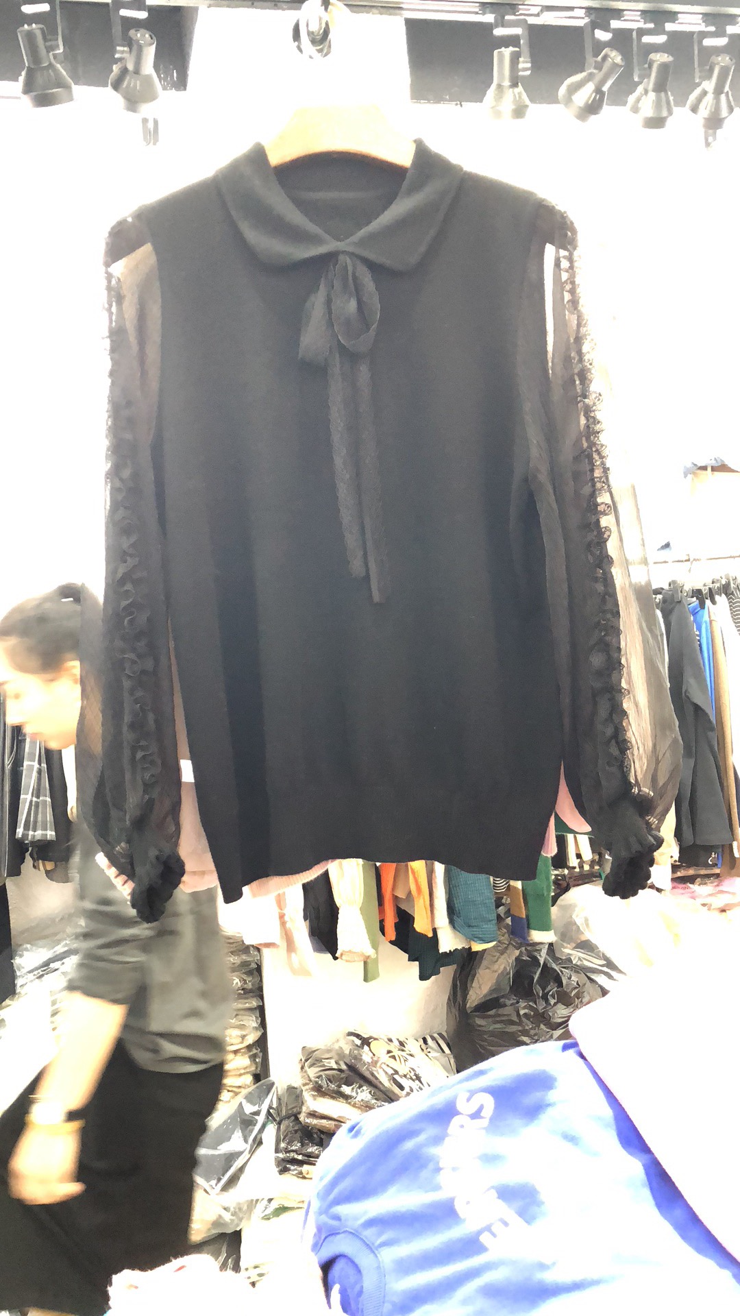 2018秋冬女士蕾丝拼接打底衫