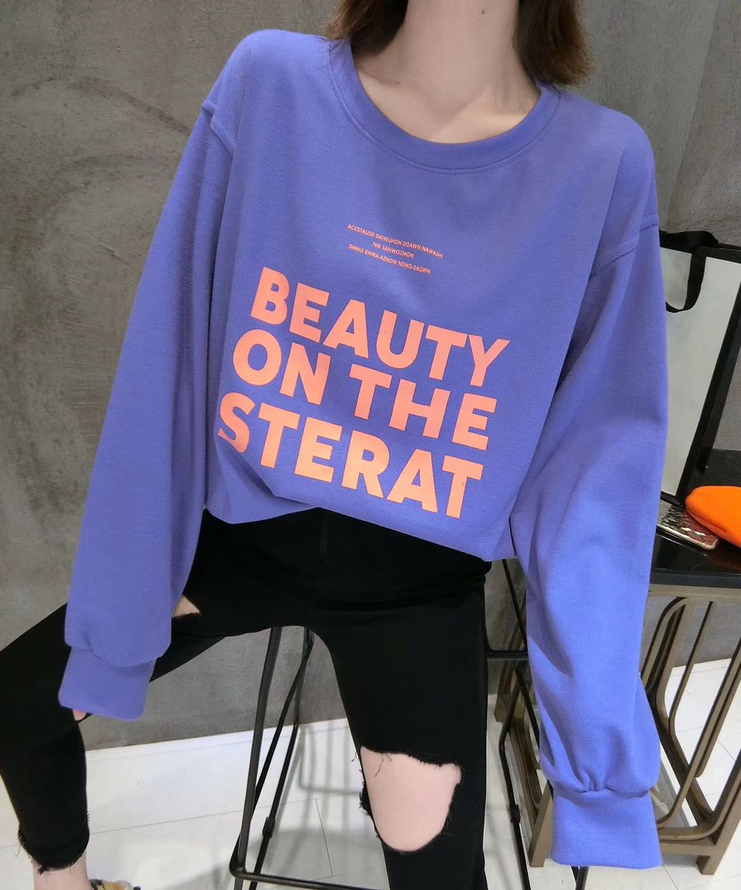 短款卫衣女长袖新款秋季韩版字母宽松薄款套头上衣