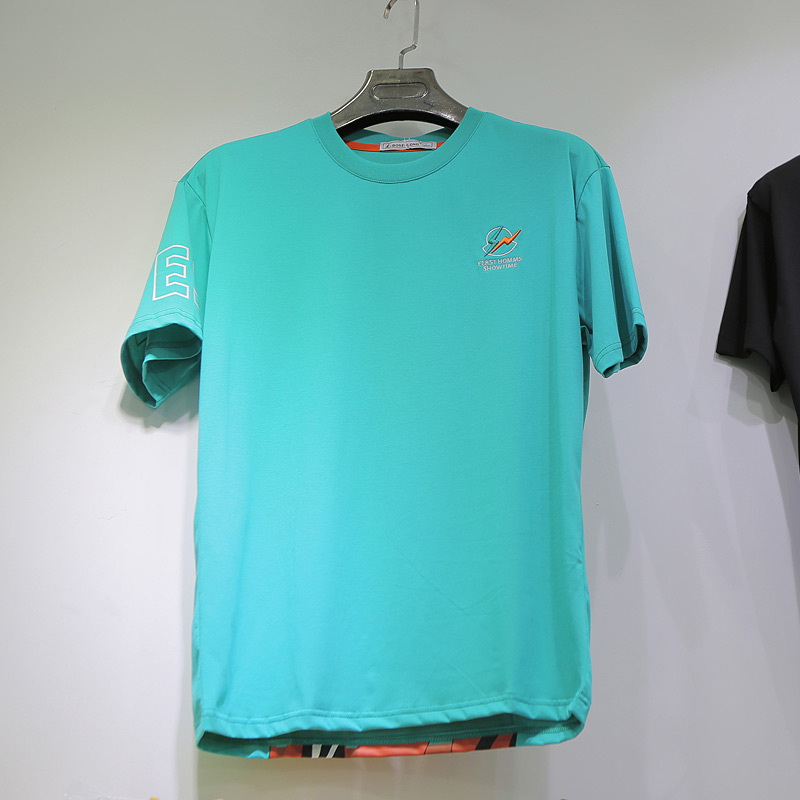 新款男短袖透气舒服