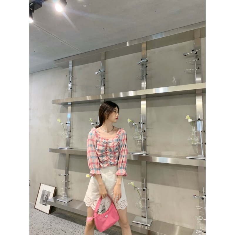 新品一字肩小众设计泡泡袖撞色格纹娃娃衫女