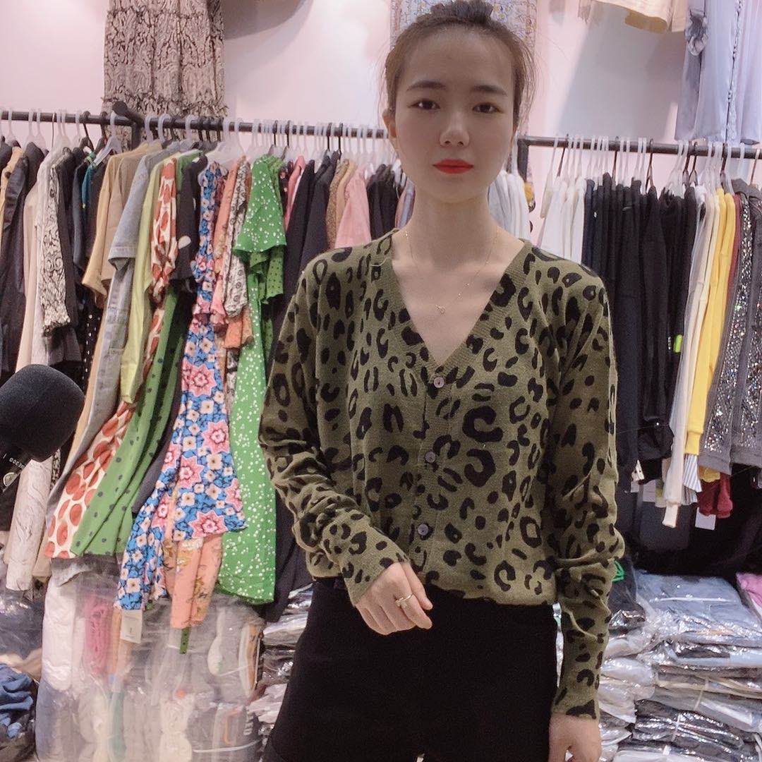 豹纹针织开衫舒适