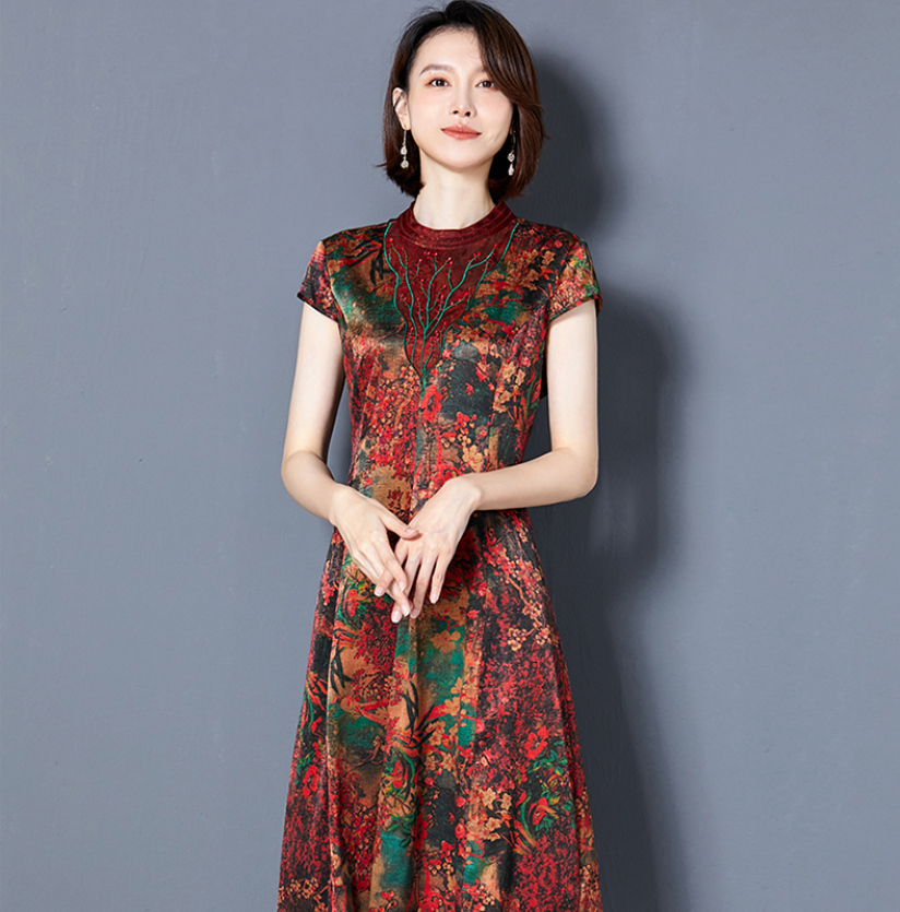 新款桑蚕丝大牌高贵气质裙子