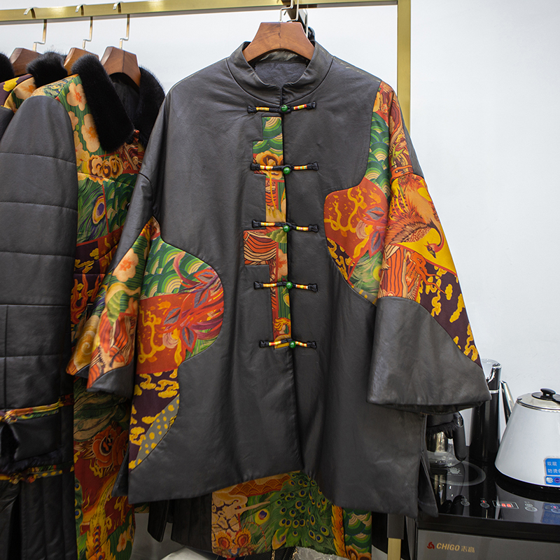 羊皮拼香云纱棉服女