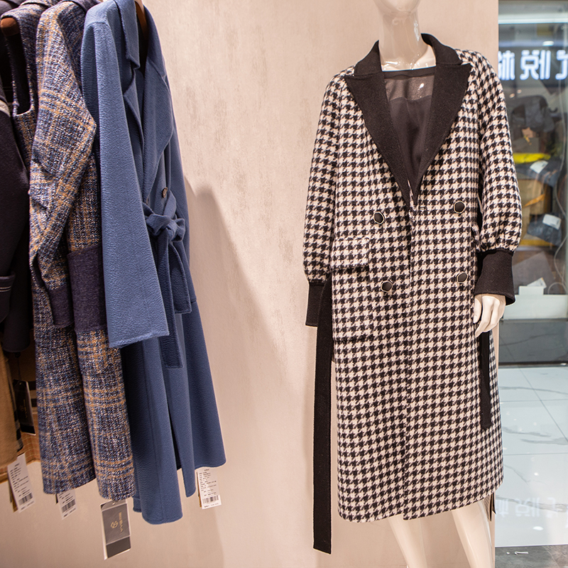 千鸟格双面呢大衣