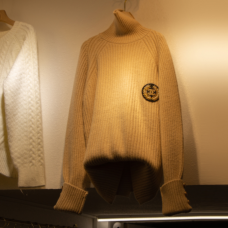 欧洲站冬季新款时尚百搭高领简约重工串珠针织毛衣