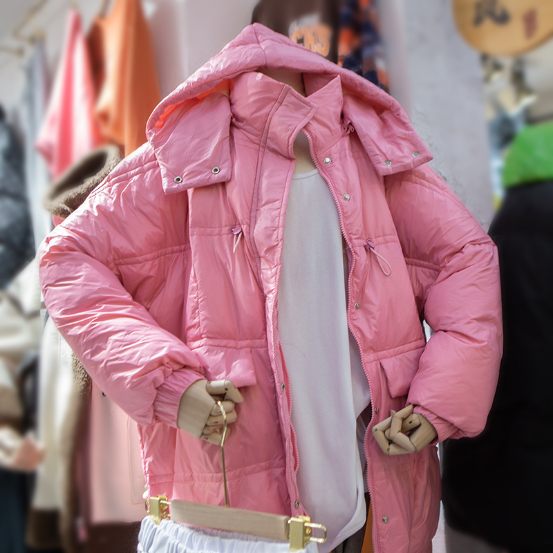 冬装韩版宽松亮面白鸭绒加厚外套