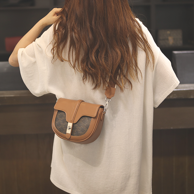 新款潮高级感洋气质感爆款法式小众设计百搭夏季