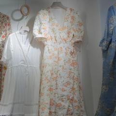 夏装上新碎花连衣裙女V领收腰侧边系带花色超仙甜美长裙