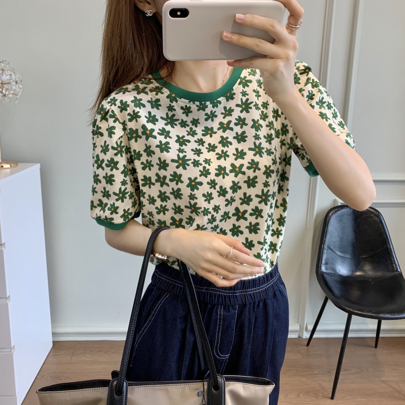 显瘦显白碎花T恤上衣女夏新