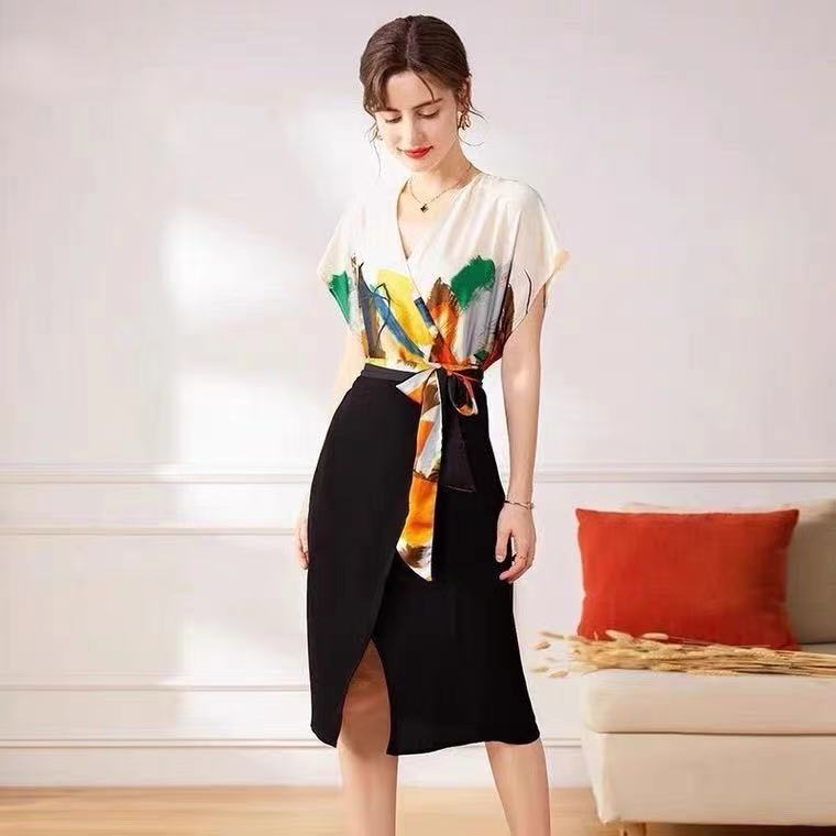 欧洲站欧货潮V领拼接色气质系带连衣裙女中长款