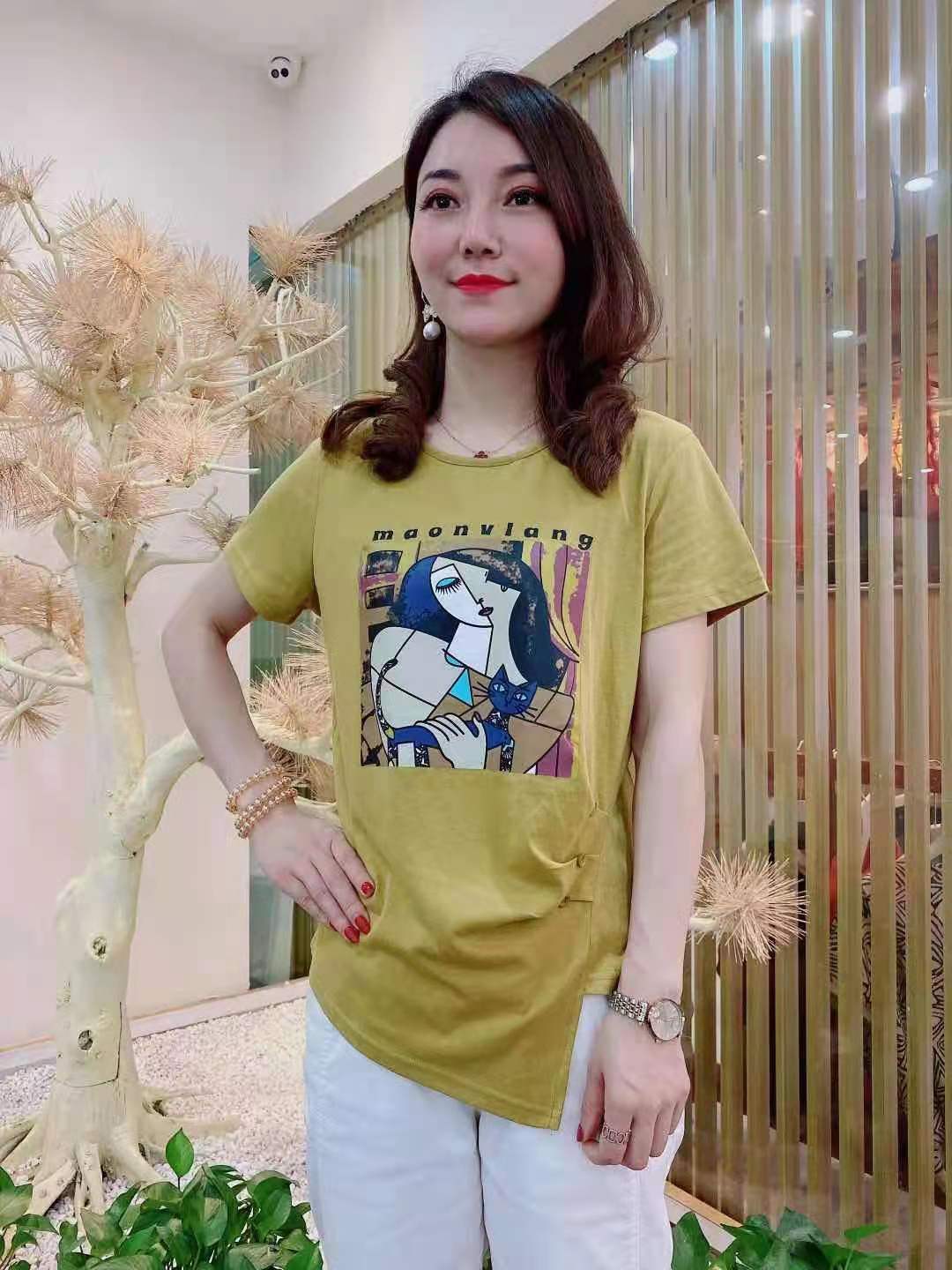 新款时尚潮流夏季新品洋气时尚短袖