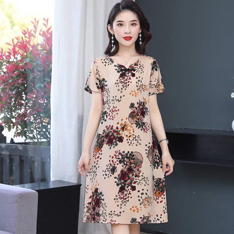 新款中年女洋气高贵时尚连衣裙