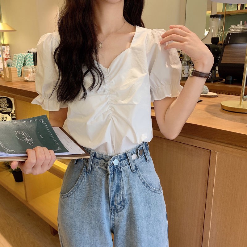法式泡泡袖复古上衣露锁骨V领新款