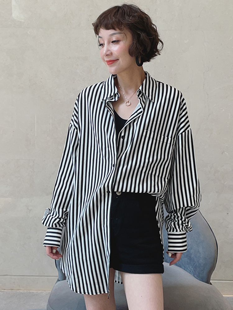 秋季新款欧货时尚慵懒风竖条纹衬衫女大版宽松上衣
