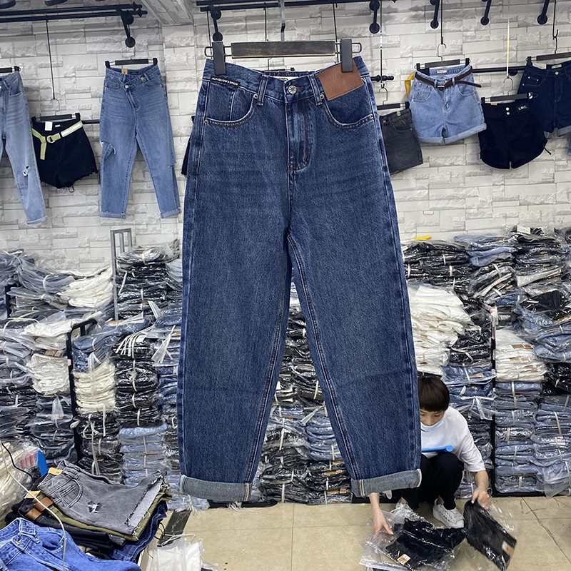卷边哈伦牛仔裤女早秋款松紧高腰宽松九分老爹裤