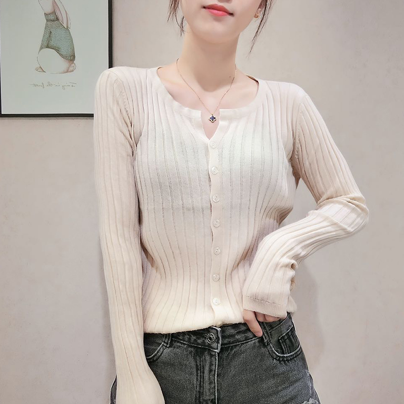 早秋新款宽松羊绒针织衫女长袖开衫纯色小坑条外搭上衣