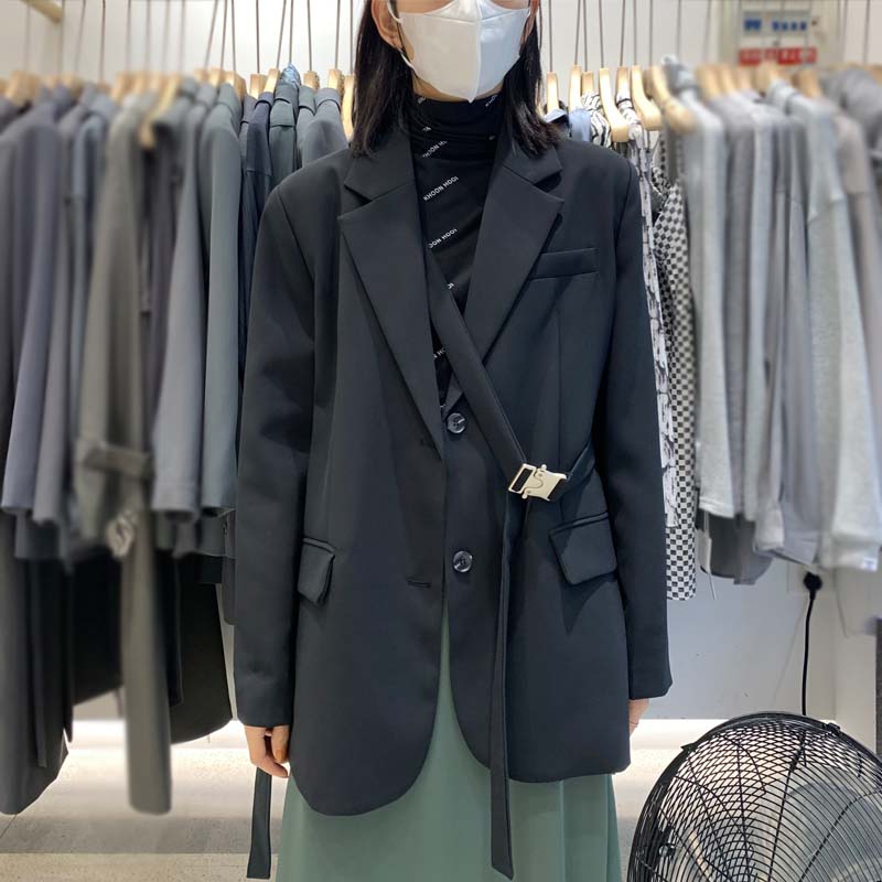 新款设计感英伦风绑带垫肩西装外套
