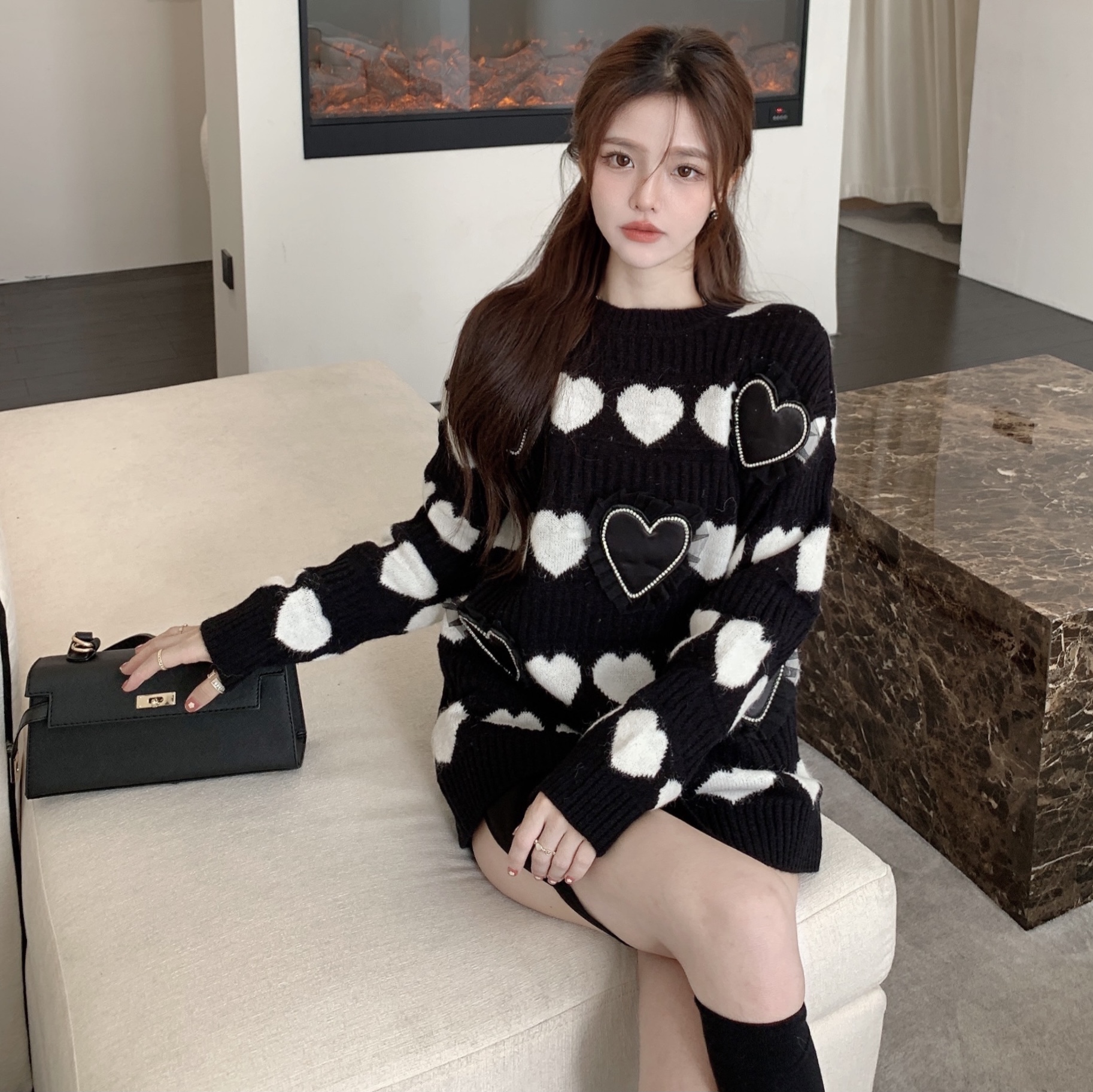 新款洋气减龄小众韩版百搭爱心针织衫宽松套头上衣