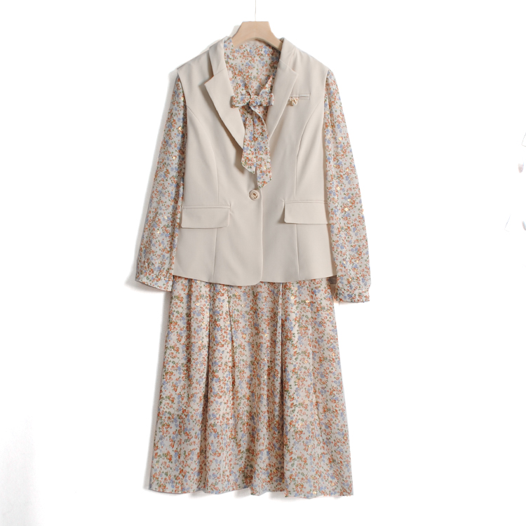 马甲碎花套装裙子女春夏季新西装马夹松紧腰大摆长裙两件套