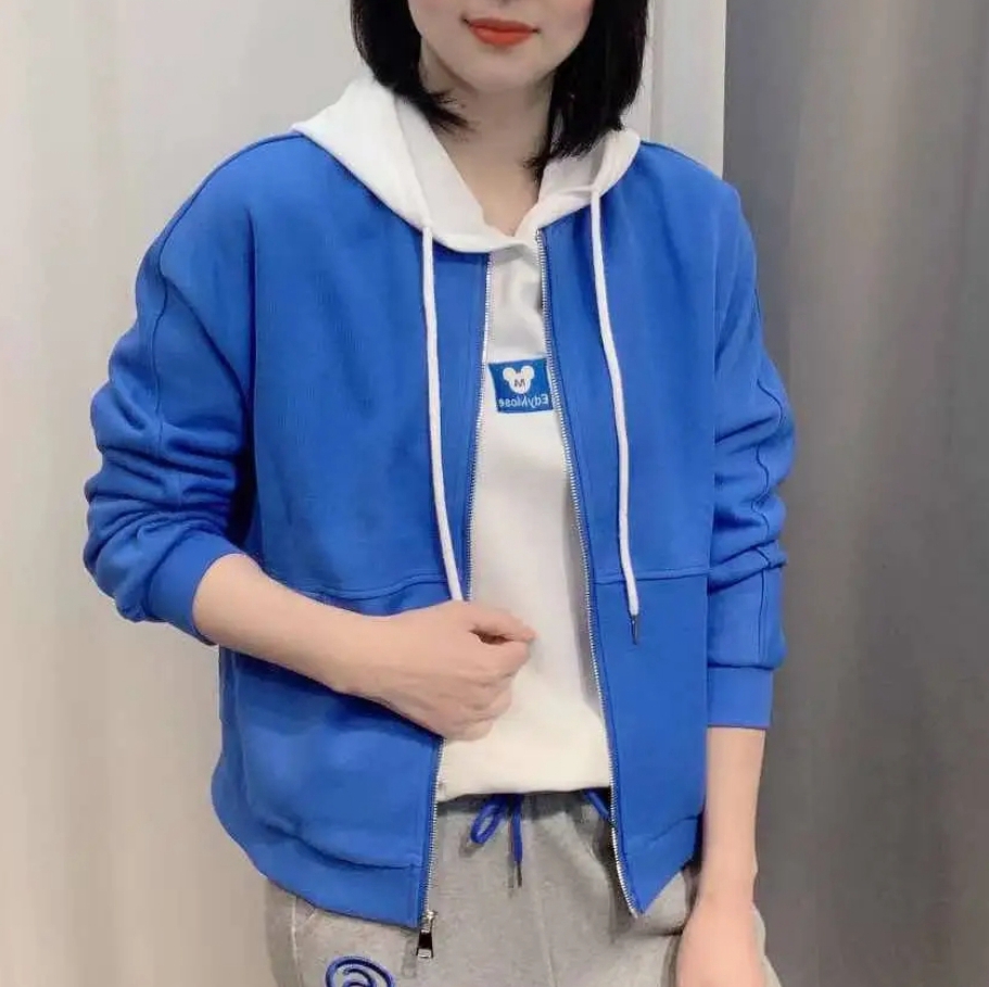 新款拼接长袖短款外套女宽松显瘦百搭棒球服夹克开衫韩潮