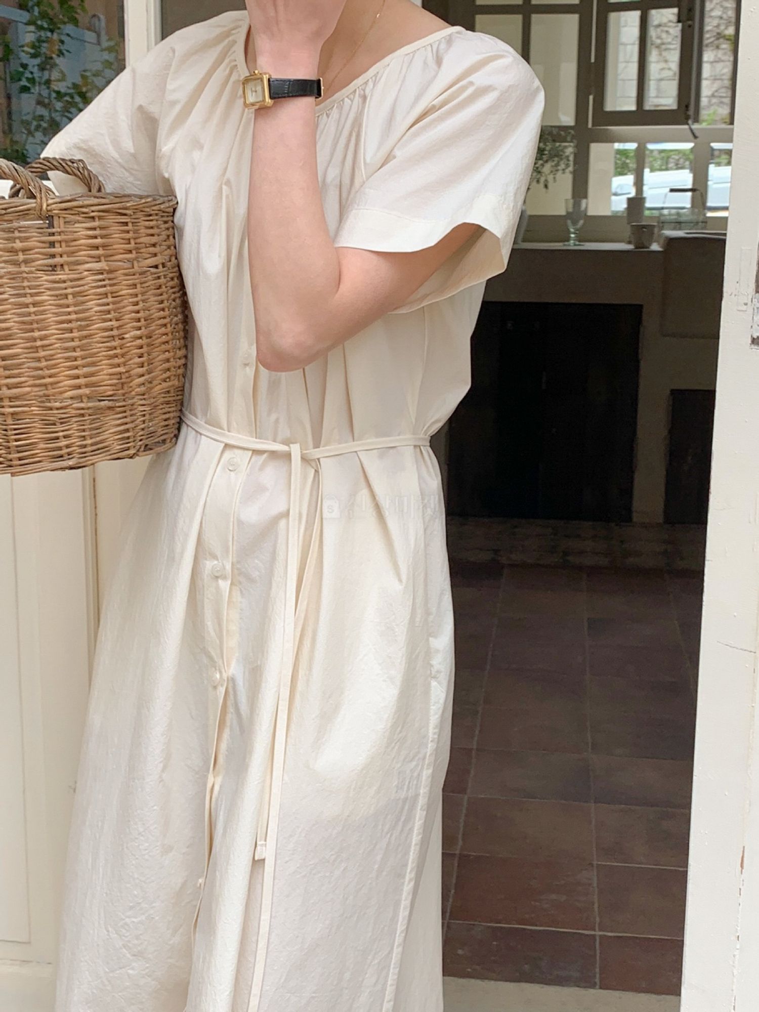 夏季新款气质优雅短袖连衣裙