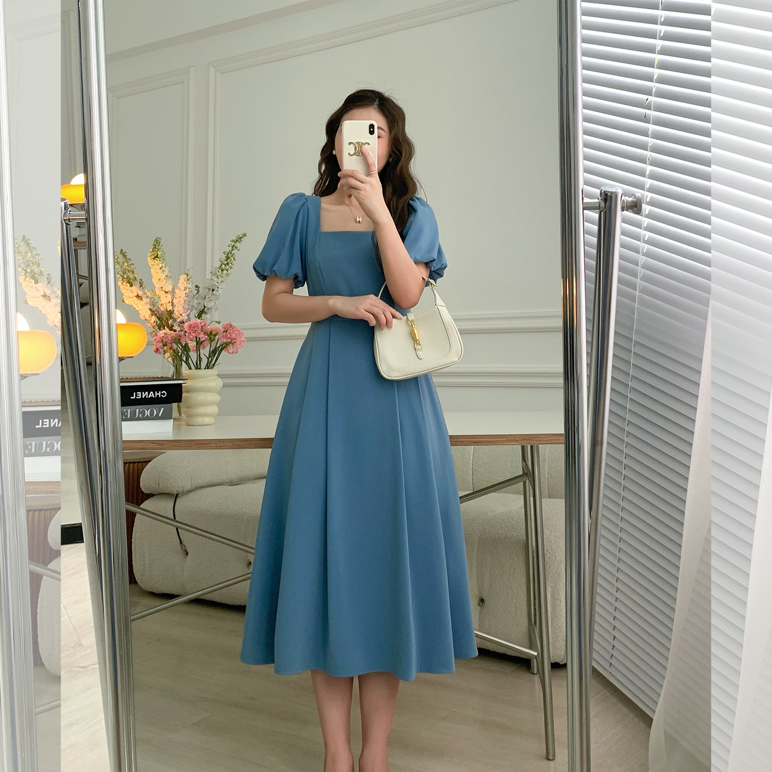 法式方领基础款黑色连衣裙 高级感复古