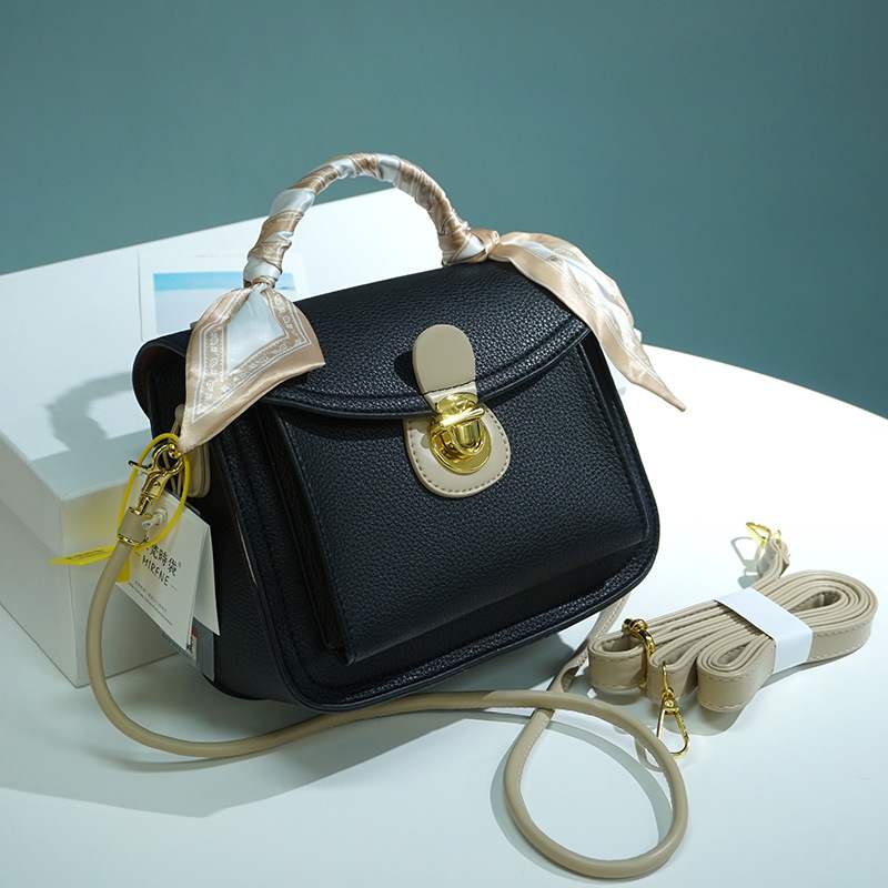 高级感小包潮时尚百搭手提小方包韩版小众邮差包