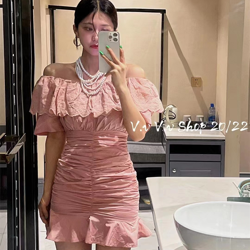 气质荷叶边裙韩版收腰显瘦褶皱夏季新款辣妹一字领连衣裙女