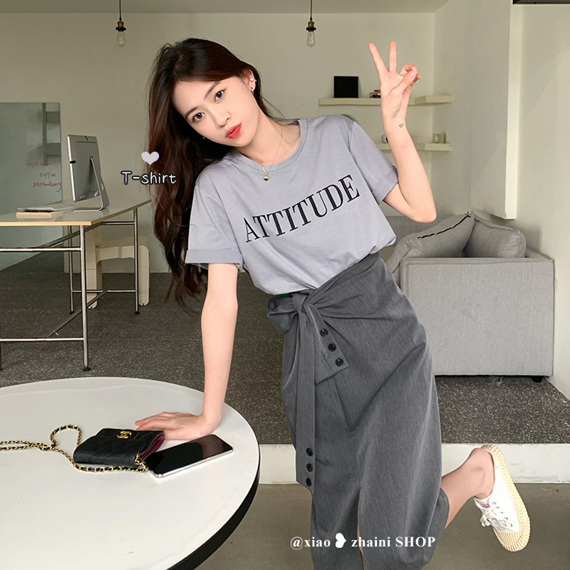 新款夏季韩版设计感小众宽松显瘦上衣潮