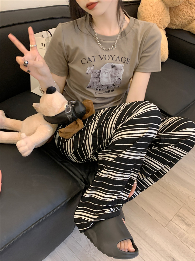 甜酷美式独特修身正肩短袖猫咪t恤女夏季修身短款bm复古ins潮上衣