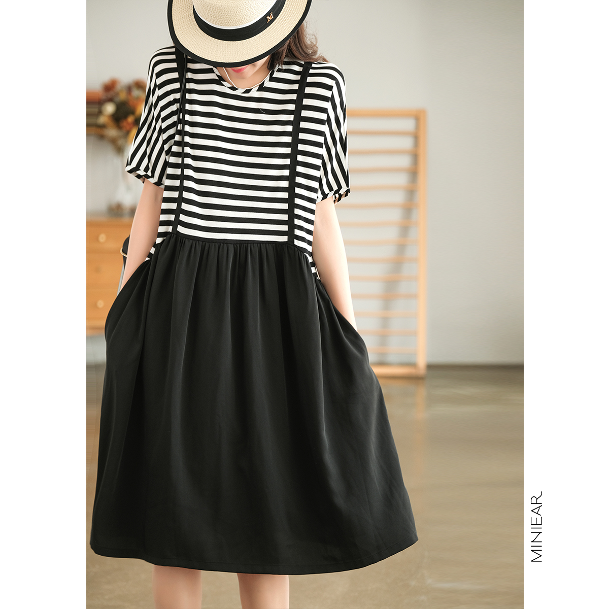 黑色条纹拼接连衣裙季新款宽松显瘦休闲气质减龄假两件裙子