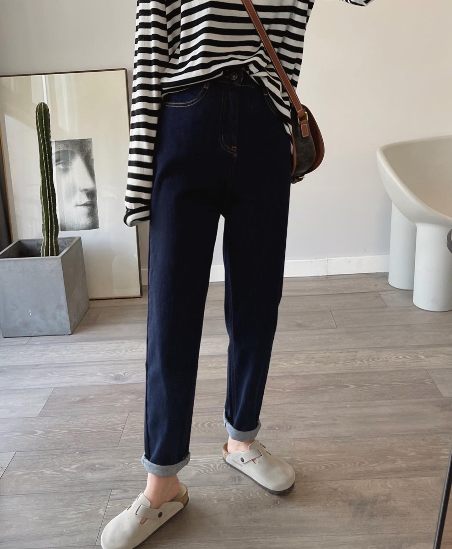 牛仔防褪色深蓝色牛仔裤女秋季显瘦高腰宽松弹力小脚裤哈伦裤