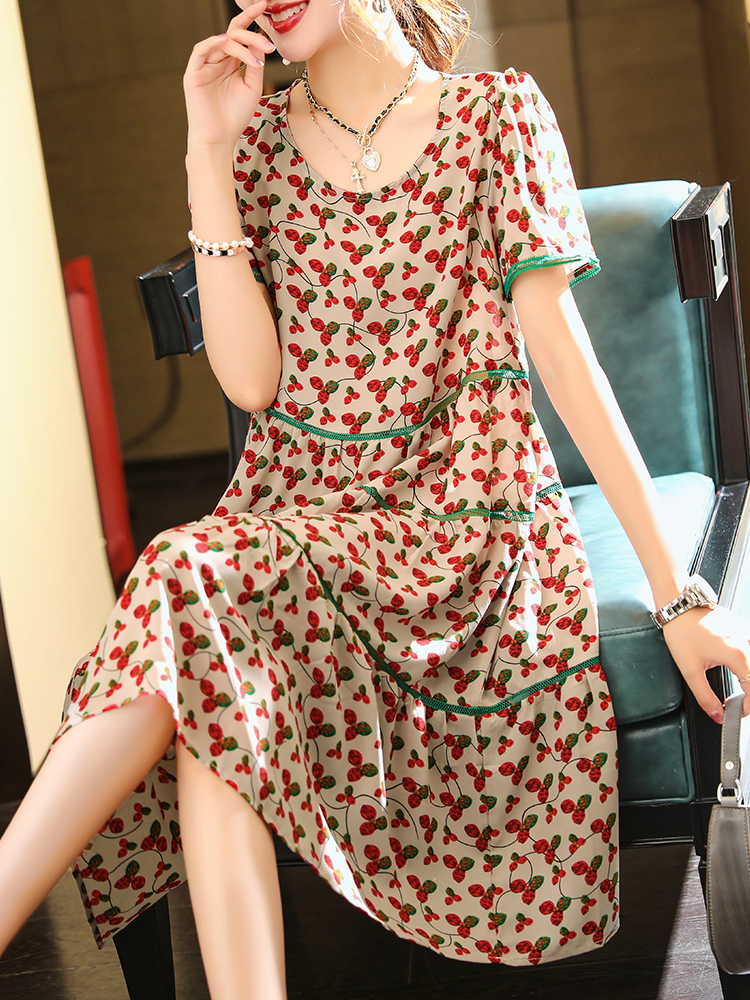 欧洲站大码新款镂空拼接印花雪纺连衣裙宽松胖妹妹女装夏