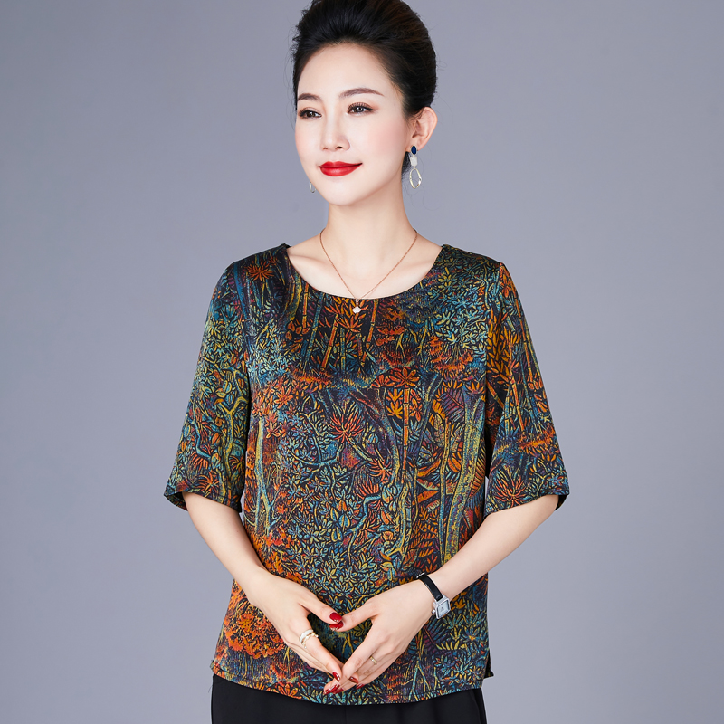 上衣加肥加大码洋气中老年女装