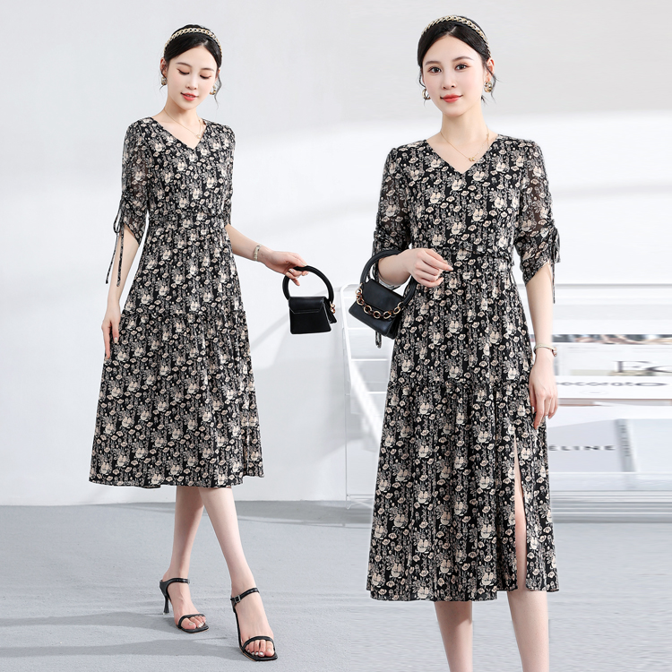 时尚雪纺碎花连衣裙修身显瘦V领中长裙