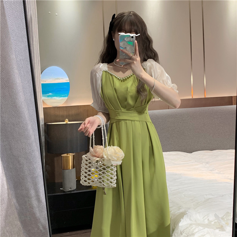 法式高级感泡泡袖连衣裙夏季新款温柔绑带收腰气质中长裙女潮