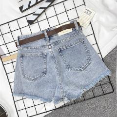 新款毛边辣妹短裤女夏，显瘦显腿长宽松a字版热裤