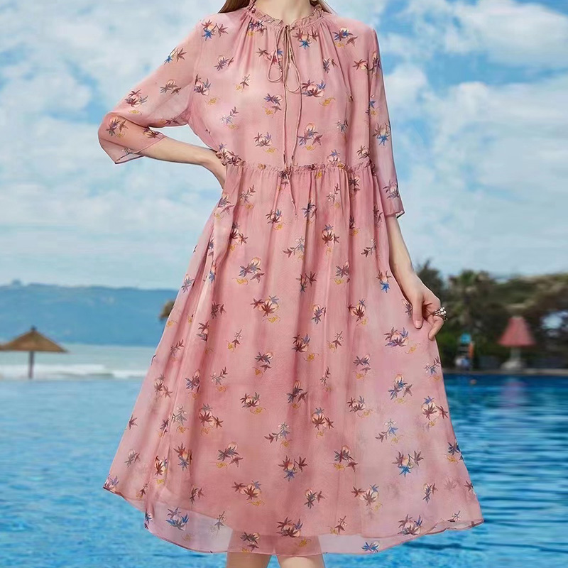 新款桑蚕丝高级感轻薄飘逸中长款真丝连衣裙