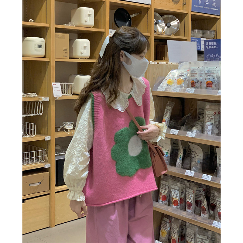 设计感叠穿针织衫娃娃领衬衫搭配马甲秋季新款少女系毛衣马夹背心