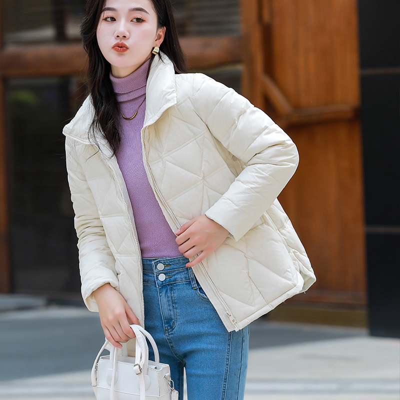 冬装新款轻薄羽绒服女短款小个子时尚保暖外套百搭小款立领厚