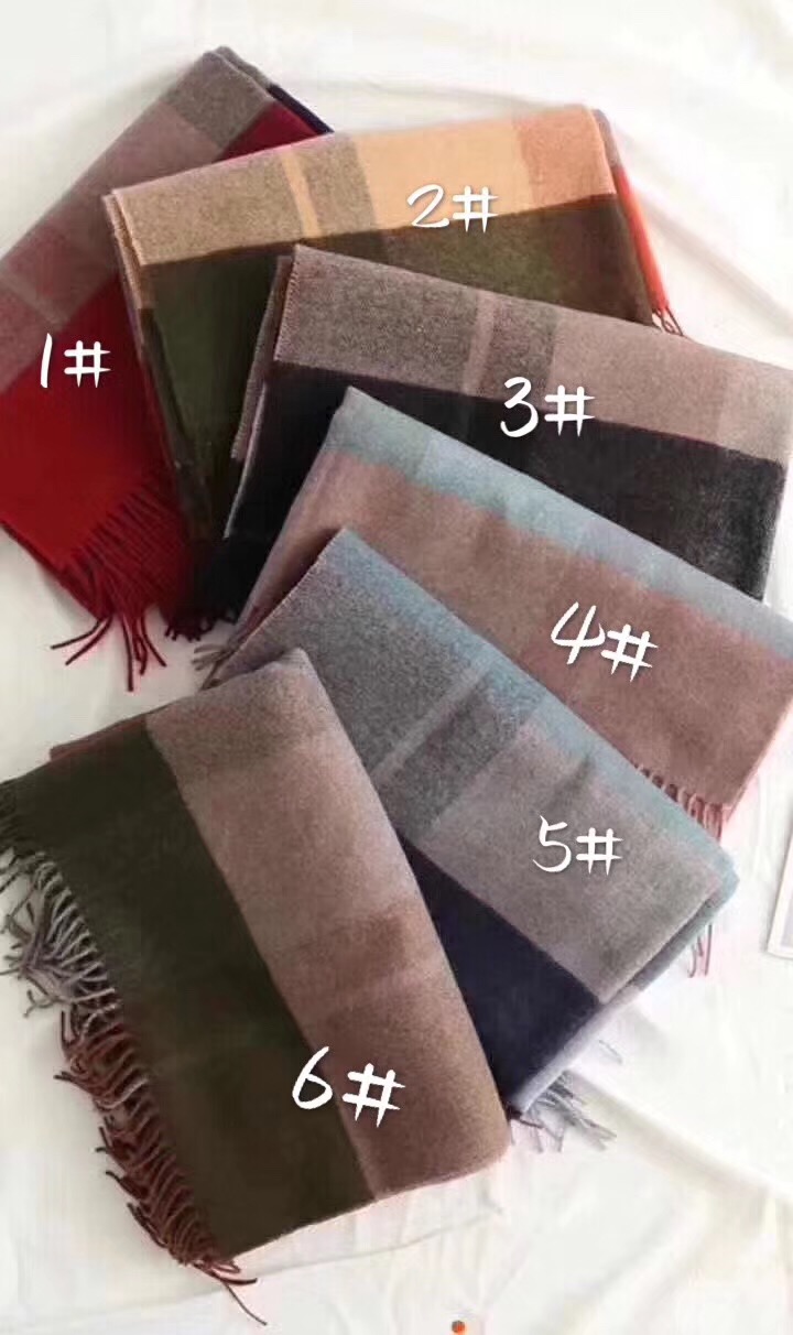 流苏羊毛围巾羊毛40% d2f1020-006 商品名称:d2f192 流苏羊毛围巾羊毛